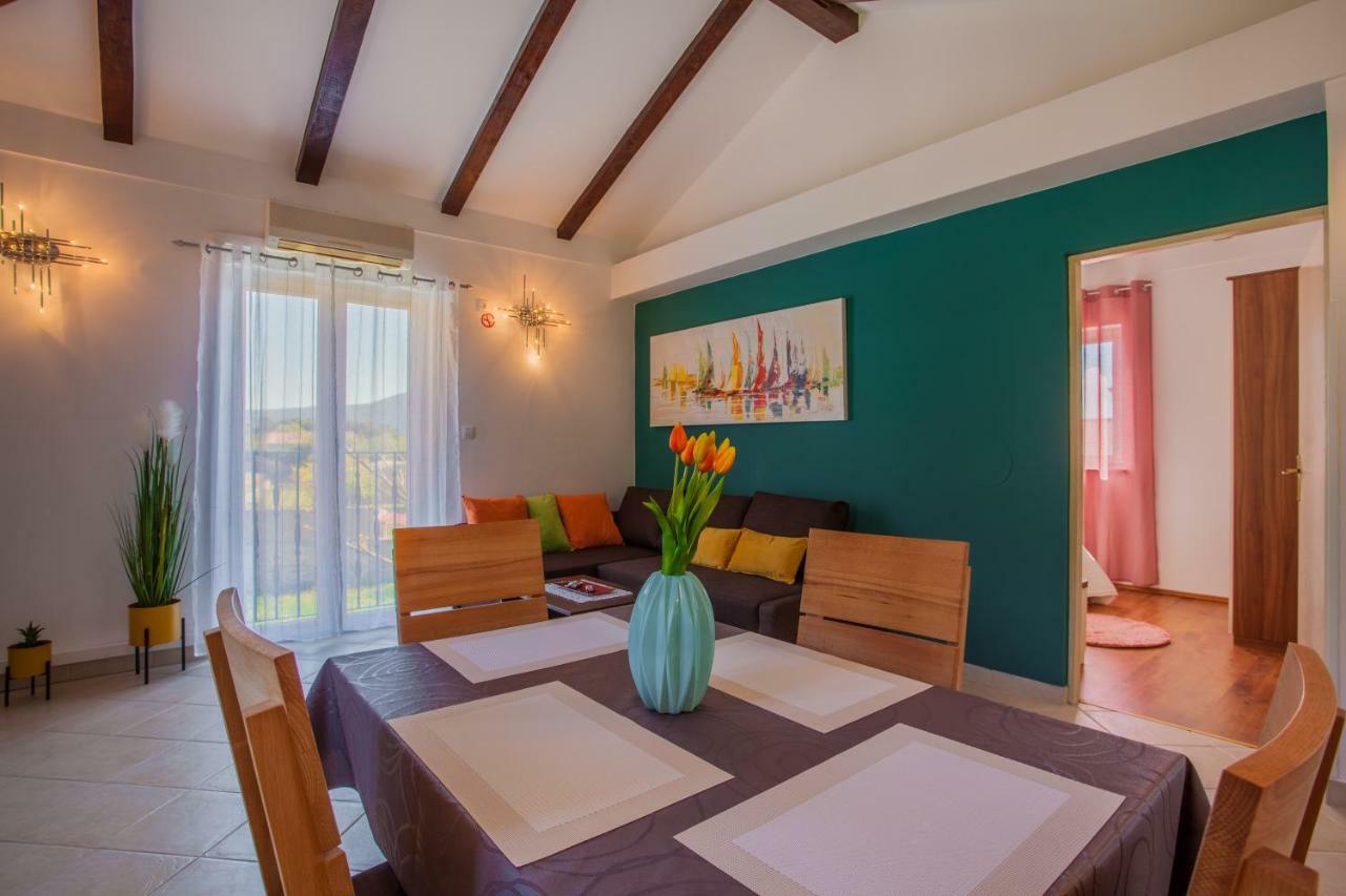Madlen Apartment